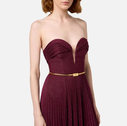 Abito red carpet in jersey lurex plissettato con cintura