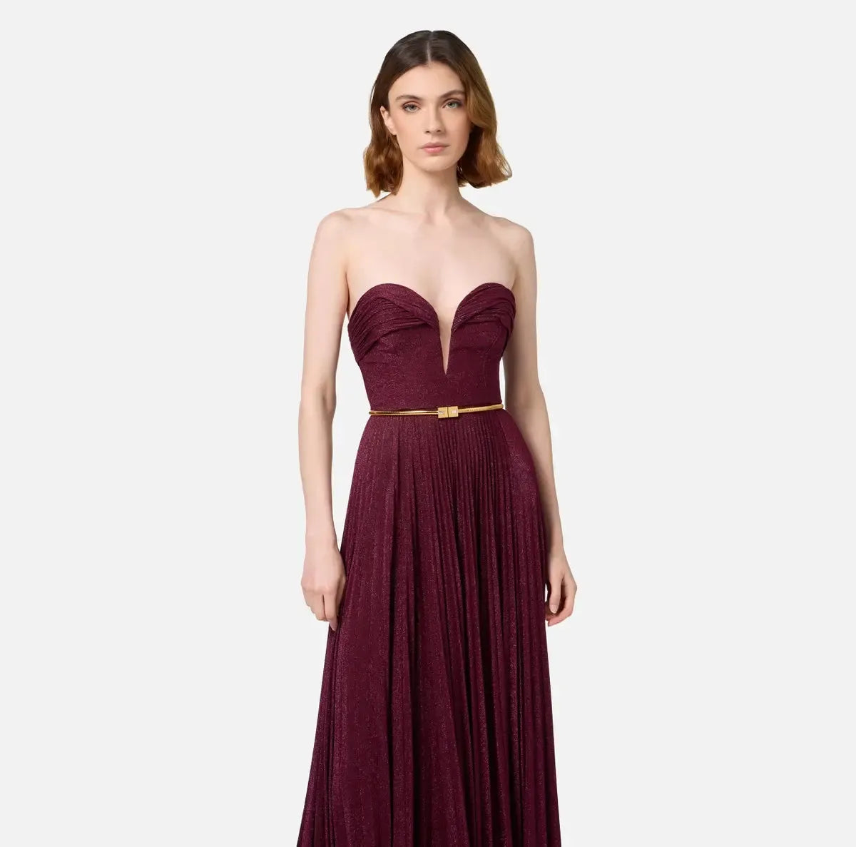 Abito red carpet in jersey lurex plissettato con cintura
