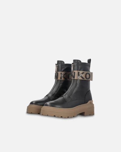 Anfibi in pelle con nastro stretch logato davanti