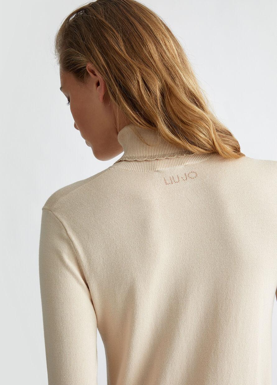 Dolcevita in maglia