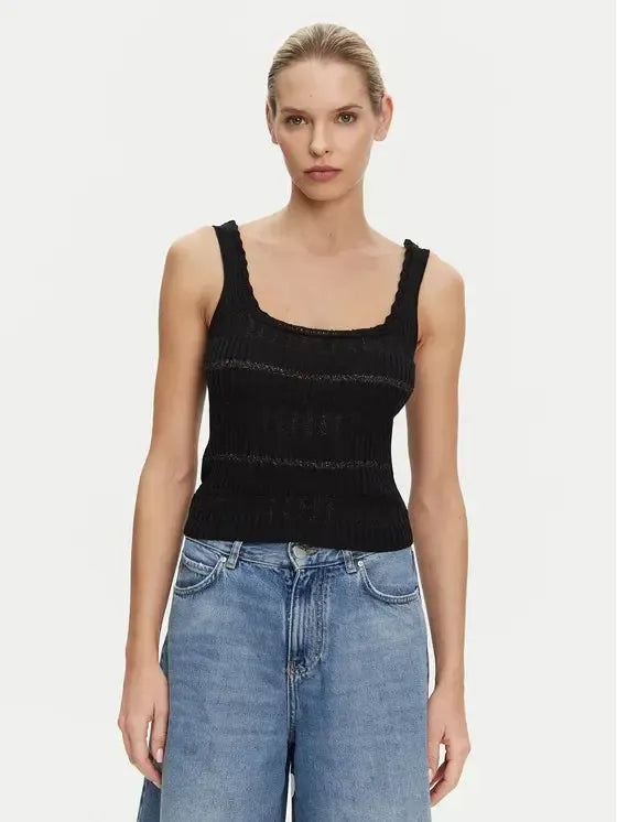 Maglia a costine con righe metallizzate