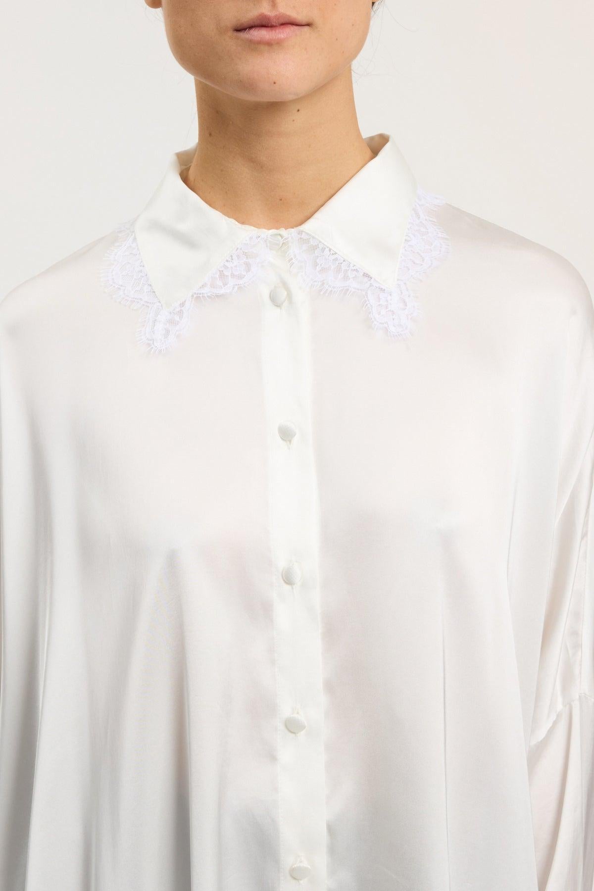 Pink Memories camicia con pizzo in viscosa